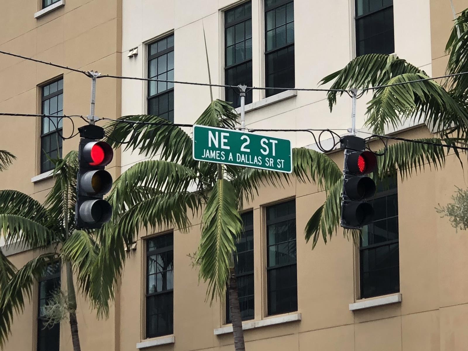 Fort Lauderdale Street Sign Name Change Policy 3rd Avenue